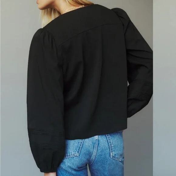 Reformation Top Womens Large NWT Livvy in Black Peasant Lace Detail V-Neck Puff - Picture 3 of 12